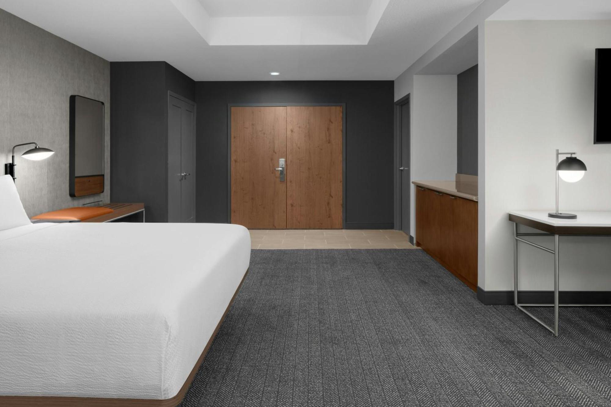 โฟร์ พอยต์ บาย เชอราตัน ซาน โจเซ แอร์พอร์ต Hotel ซานโฮเซ ภายนอก รูปภาพ
